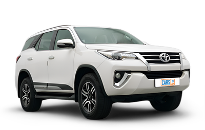 Toyota Fortuner-img